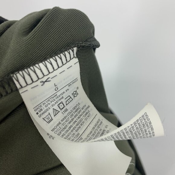 Old Navy Active Romper Camo Green Cross Front V Neck Breathe On - Picture 9 of 9